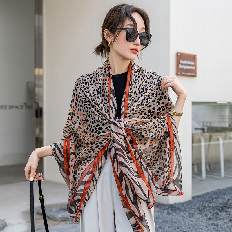 Wholesale Travel Sunscreen Luxury Shawl Silk Hair Scarf satin Stylish Long Ladies Scarves