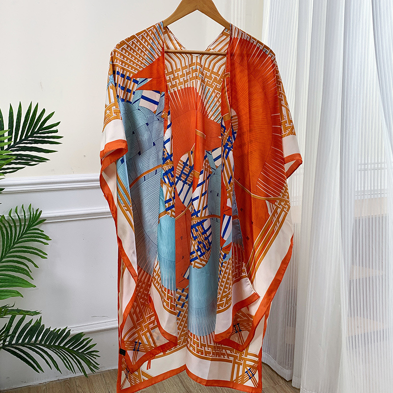 Wholesale Custom New Printing Cover Up Floral Beach Shawl Sunscreen Windproof Beach Poncho