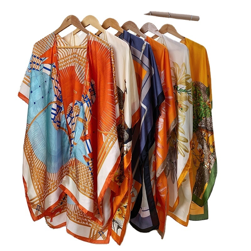 Wholesale Custom New Printing Cover Up Floral Beach Shawl Sunscreen Windproof Beach Poncho