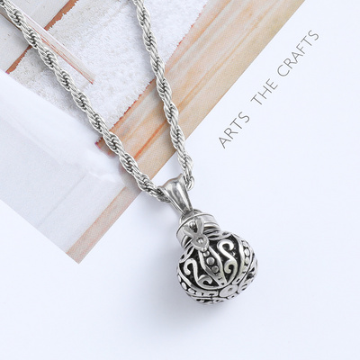 Necklace for Ashes Stainless Steel Necklace Pet Ashes Urn Memorial Pendant for Dog Cat Ashes Keepsake Locket