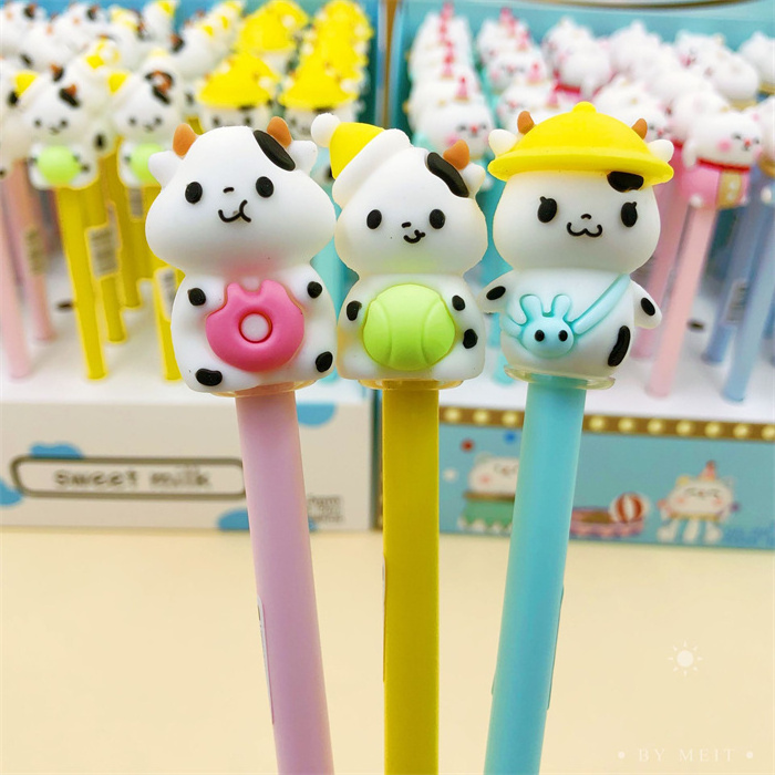 Cheap Wholesale European Standard cute kawaii stationery fun cartoon rabbit and crow shaped plastic pens pack black gel pen 0.5