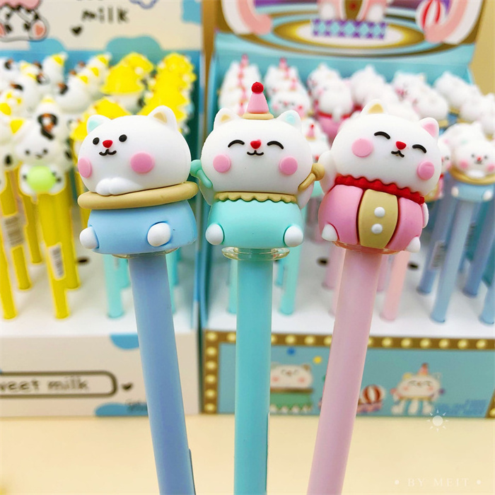 Cheap Wholesale European Standard cute kawaii stationery fun cartoon rabbit and crow shaped plastic pens pack black gel pen 0.5