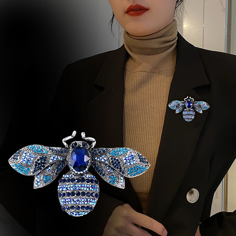 Fashion Crystal Brooches Pins Rhinestone Safety Broaches &Pins for Women Girls Ladies