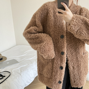 Winter Loose Right Angle Shoulder Fur Integrated Lamb Fur 100% Australian Wool Fur One Piece Jacket Slim Coat For Women