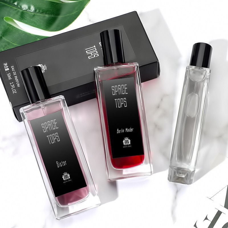 The delicate packaging of women's perfume is suitable for gift lasting fragrance without pungent spray perfume