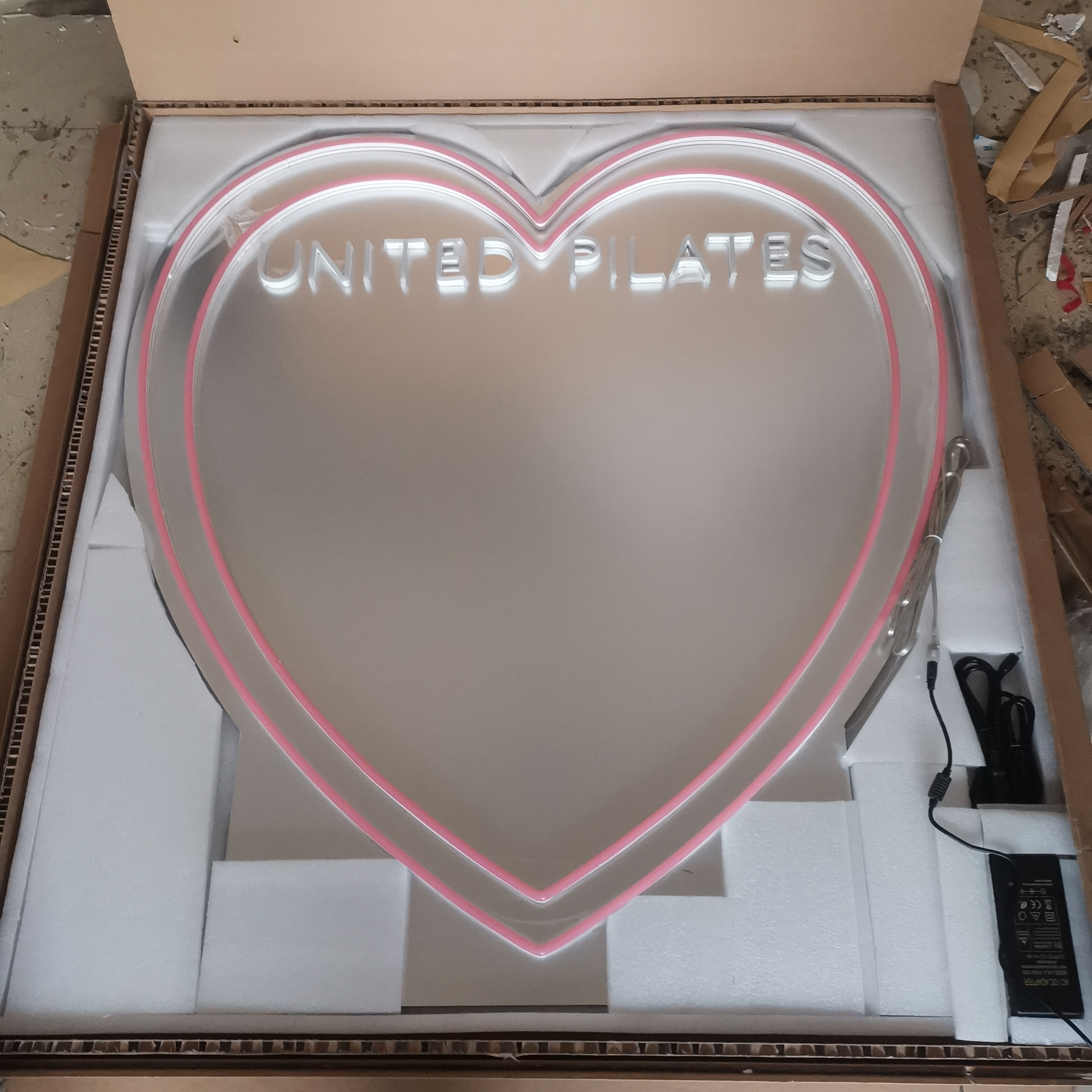 Factory price Lighted Sign Custom Lights Acrylic Flex Neon Signs birthday party in out Clear Acrylic