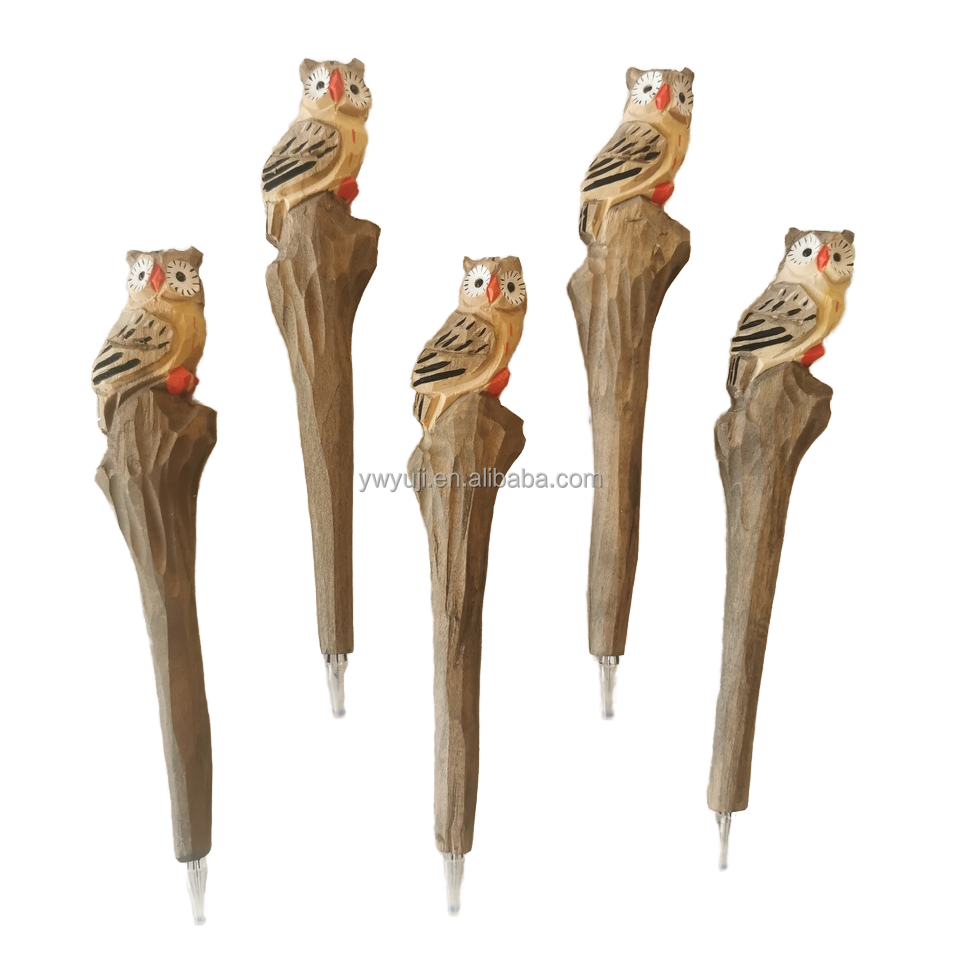 Wholesale Handcrafted Wood Crafts Novelty Gift Writing Personalized  bird Ballpoint Pen Wood Carved Animal Pens