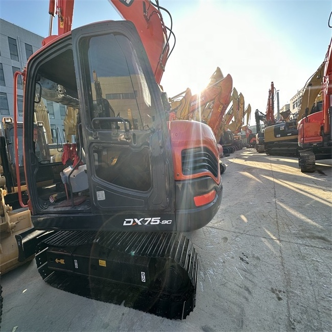 Hot Sale Doosan Excavator Dx75-9c Used Doosan Crawler Excavator Dx75-9c,Doosan Excavator With Dozer Blade