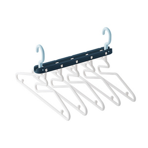 High Quality Multiple Use Non-Slip Plastic Hangers Folding Magic Clothes Hangers Adjustable Space Saving Household towel rack