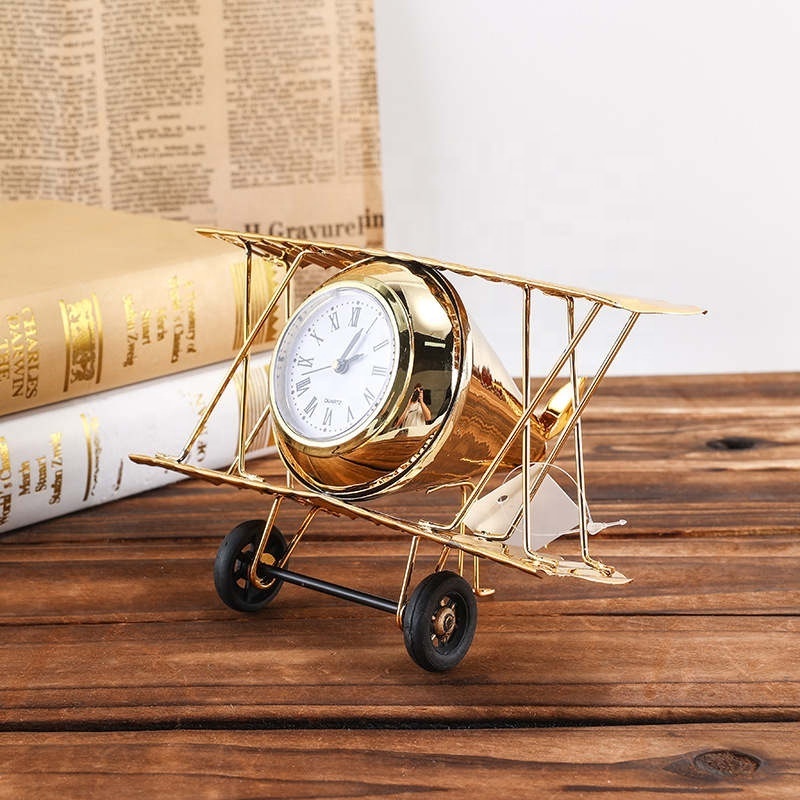 Metal Iron Craft Aircraft Clock Model Desktop Retro Clock Photography Prop Decoration Office Desktop Decoration