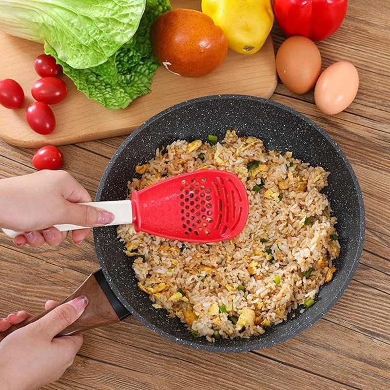 Creative Colander Cooking Spoon Multifunction Garlic Press Whisk Egg White Separation Tool Easy Cleaned Kitchen Gadgets