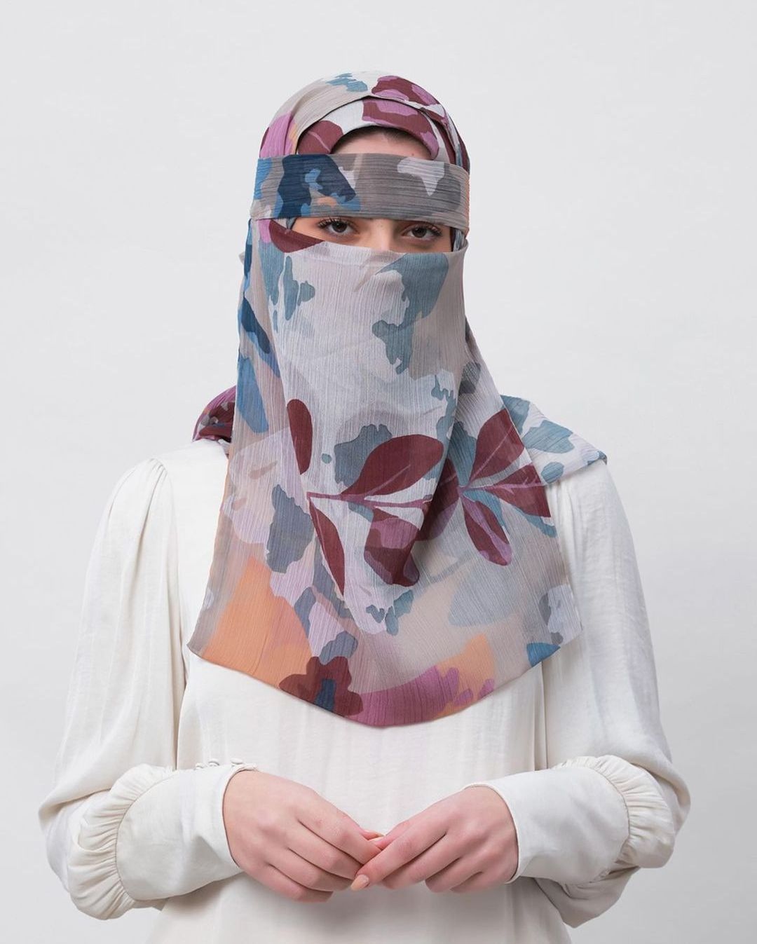 customized muslim ilbab niqab with custom design printed Crinkled Chiffon niqab scarf