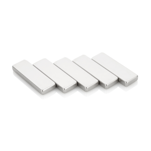 Small Block Neodymium Magnet Diametrically  Axially Magnetized Rectangle Magnet Sheet