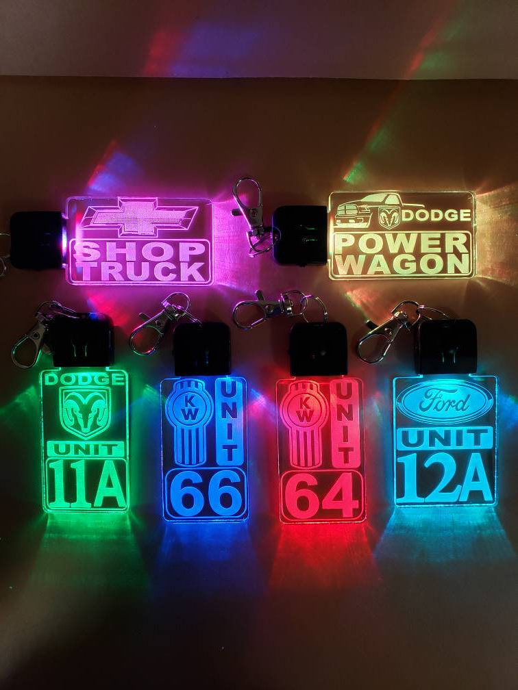 Custom Personalize Acrylic LED keychain Light Up Luminous Keyring for promotion gifts