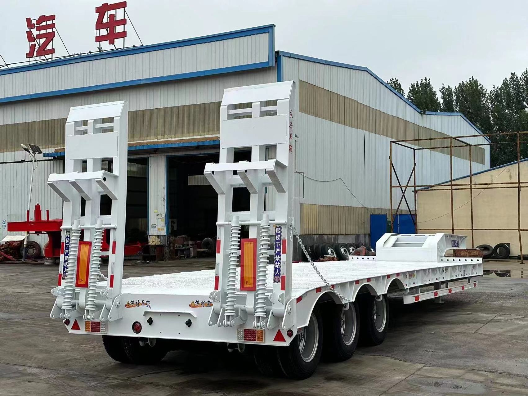 High Quality Three Axles excavator semi trailer for Transporting 60tons Excavator lowbed trailer 3 axle lowbed semitrailerrailer