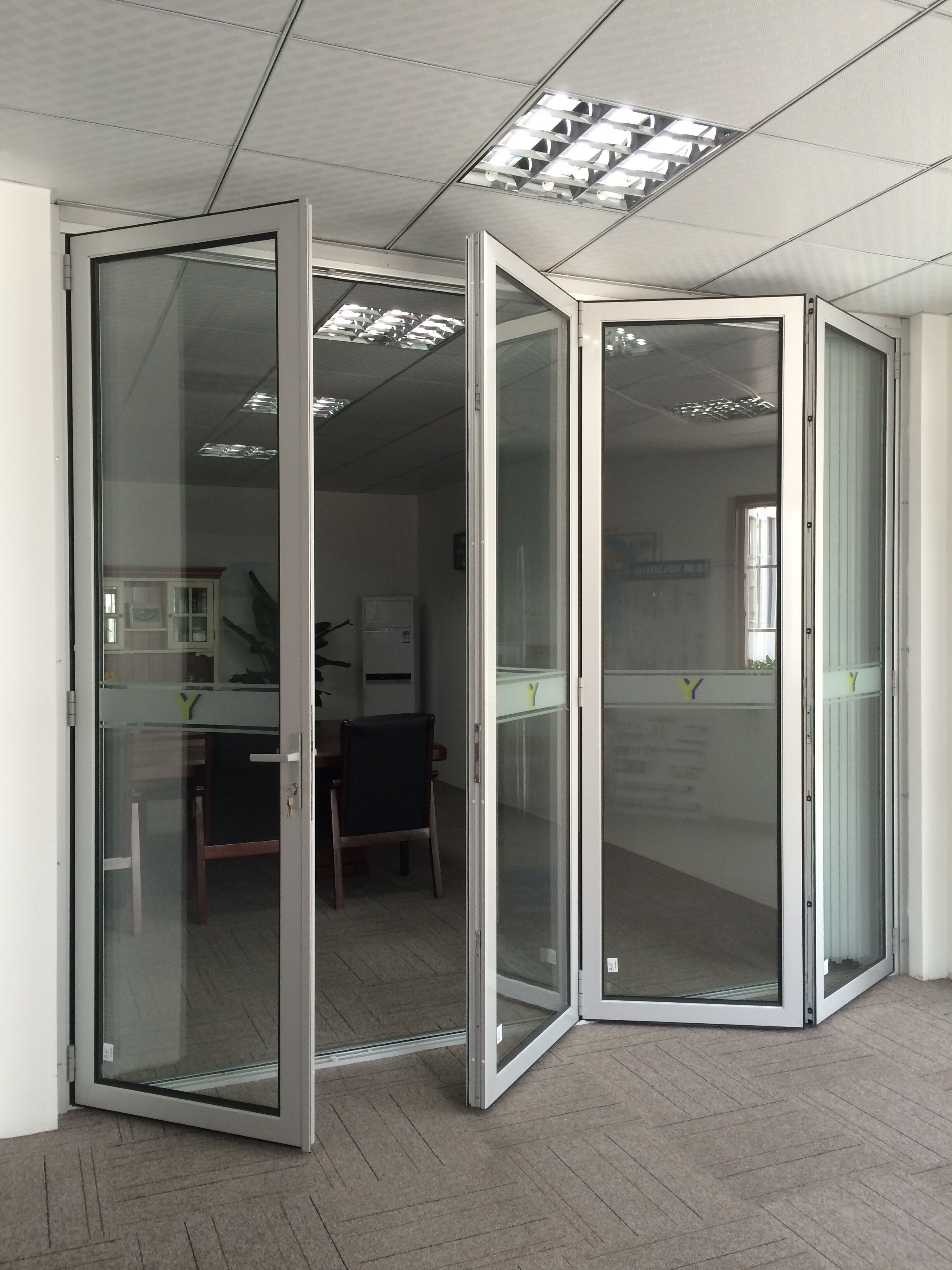 Aluminium sliding stacking door and Hinge Folding Sliding Door with Australian Standard AS2047