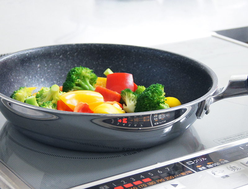 Japan high heat conductivity non-stick aluminum stainless steel frying pan for high output induction stove