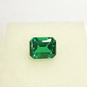 Excellent rectangle Hydrothermal Colombian Emerald 1.0 ct Synthetic Gemstone  with certificate