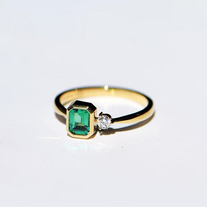 Vintage handmade green Colombian emerald cut 18K gold 1ct lab grown emerald ring women jewelry