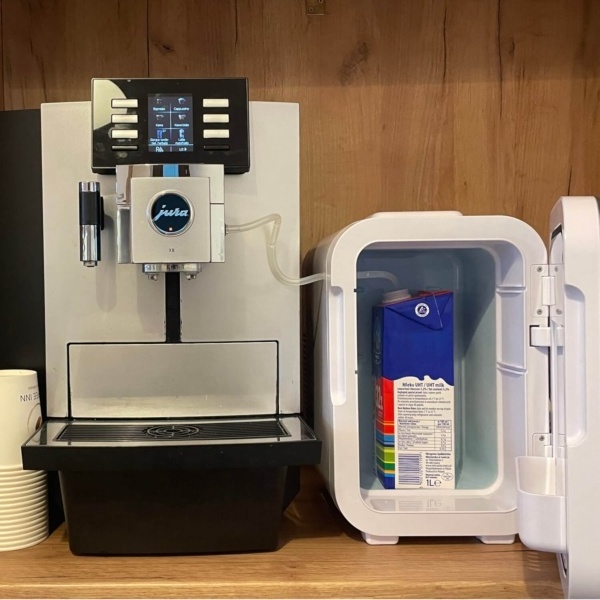 coffee shop use 8L mini fridge with tube holes for milk cool and displayed right next to Expresso Espresso Coffee Maker Machine