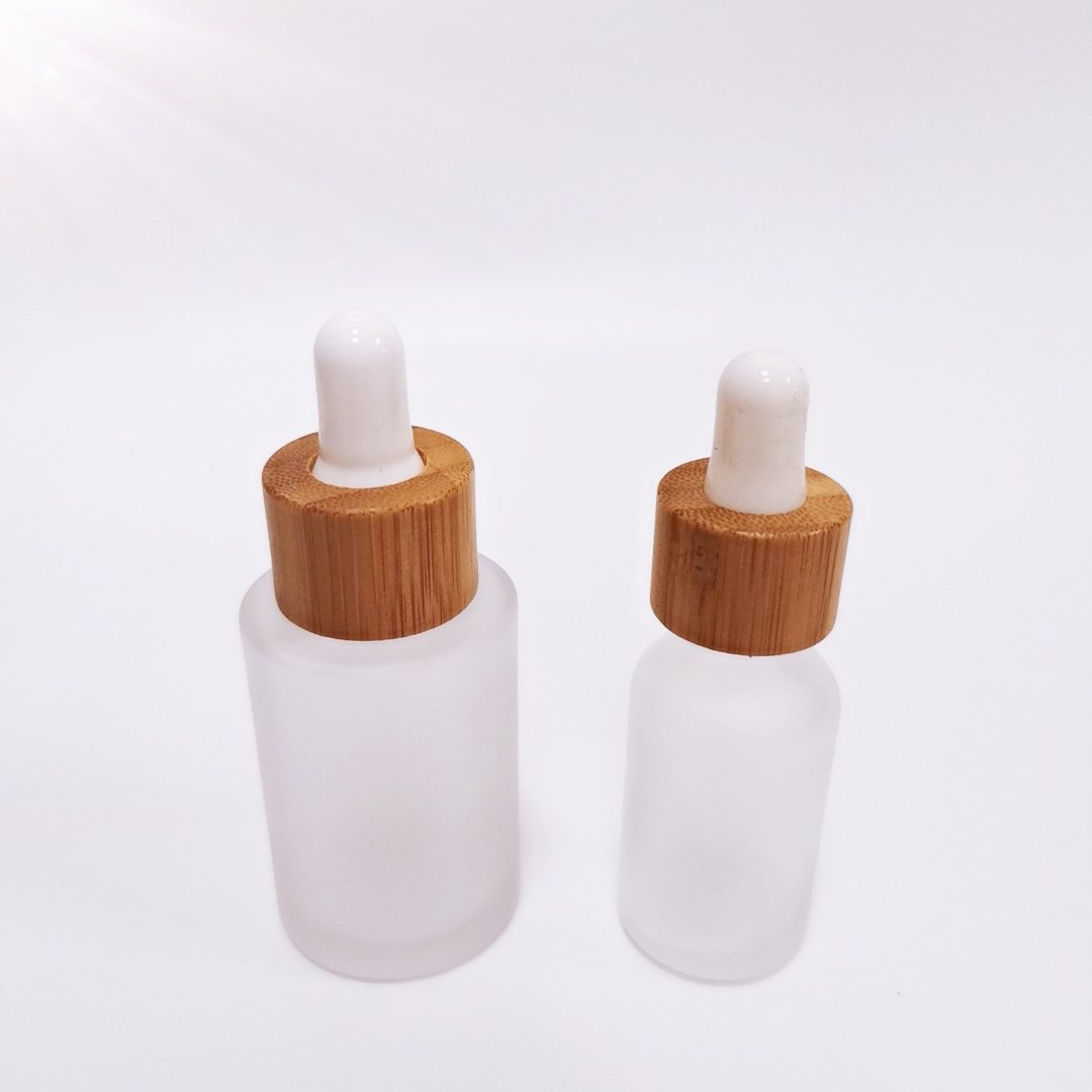 20ml 30ml 50ml 100ml 120ml 150ml Bamboo Cosmetic Packing Lotion Toner Glass Spray Bottle Bamboo Pump Sprayer Bottle For Cosmetic