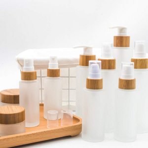 20ml 30ml 50ml 100ml 120ml 150ml Bamboo Cosmetic Packing Lotion Toner Glass Spray Bottle Bamboo Pump Sprayer Bottle For Cosmetic