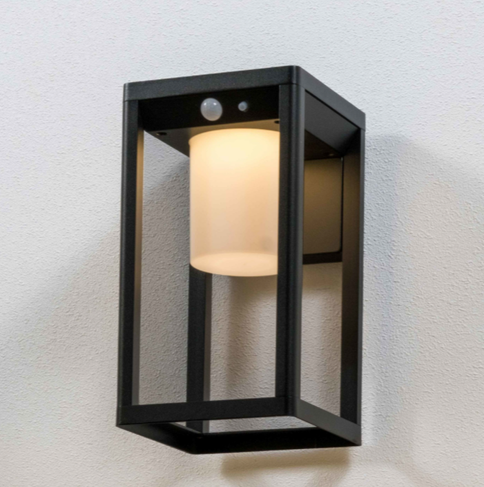 Hot sell die-cast aluminum waterproof motion sensor candle outdoor sconce solar light for wall