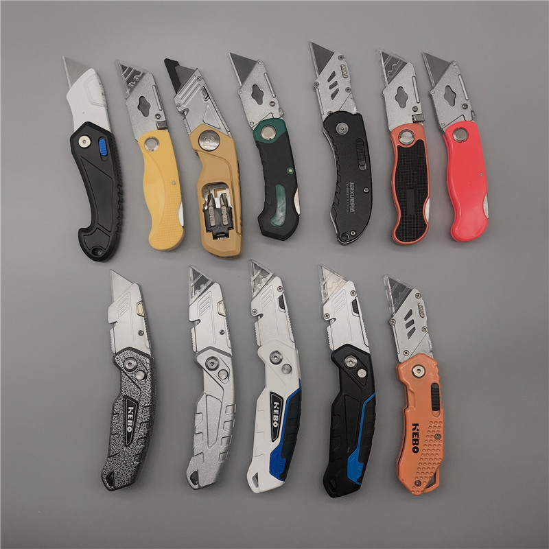 Plastic Folding Replacement Blade Safety Utility Cutter Pocket Knife with Belt Clip