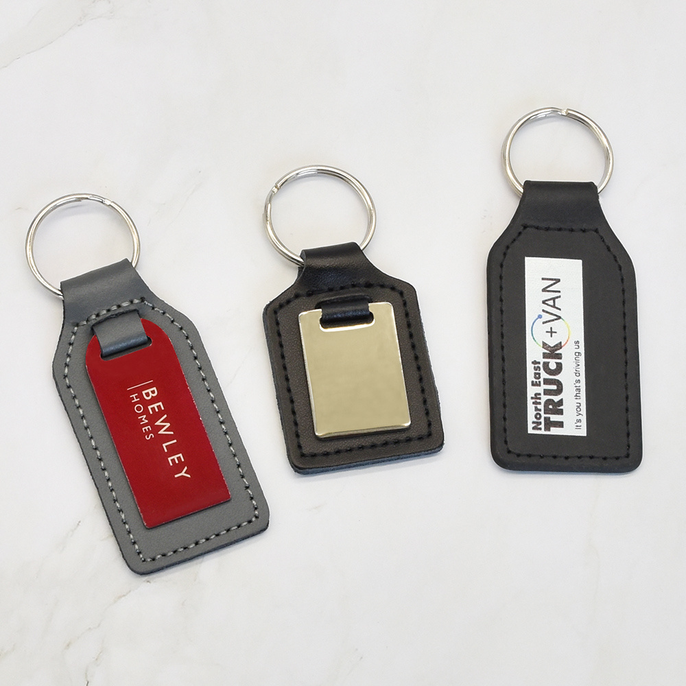 Wholesale personalized custom leather keychain engrave blank car pu leather keychain