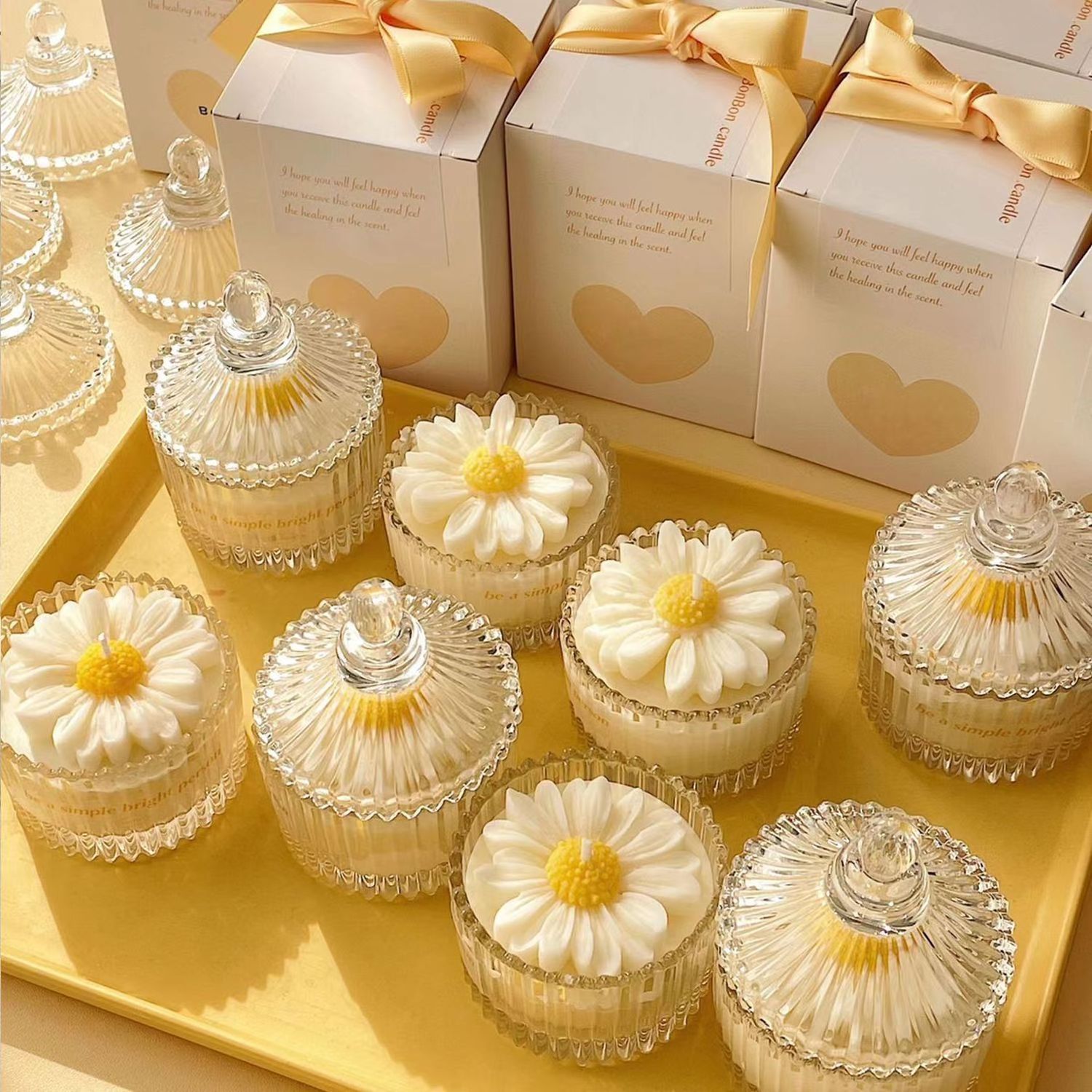 Wholesale Custom Ribbon Gift Box with Premium Crown Daisies New Beeswax Gel Wax Paraffin Wax and Soy Wax Scented Candle