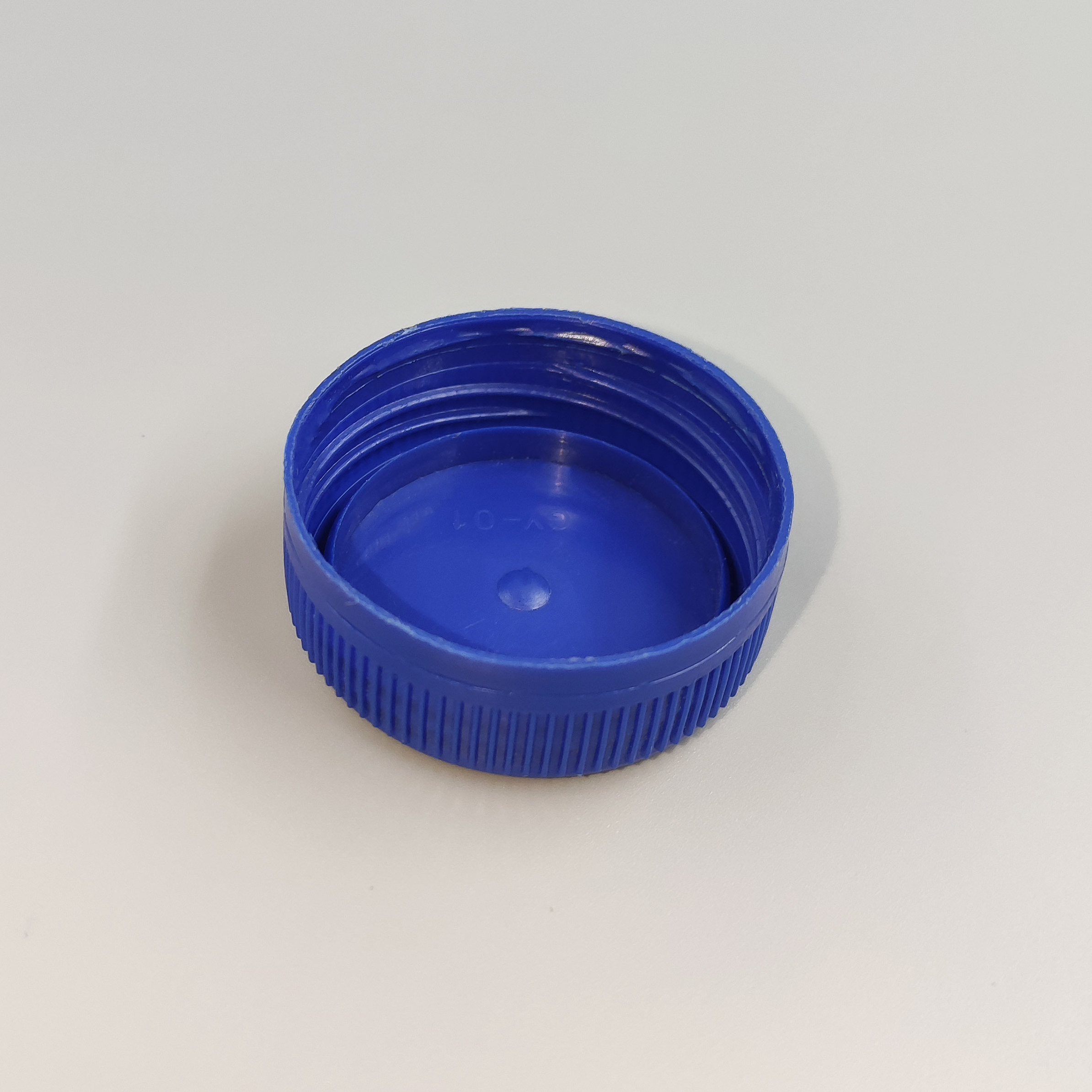 factory wholesale bottle caps  piece customized blue 33/410 plastic cap screw for bottle