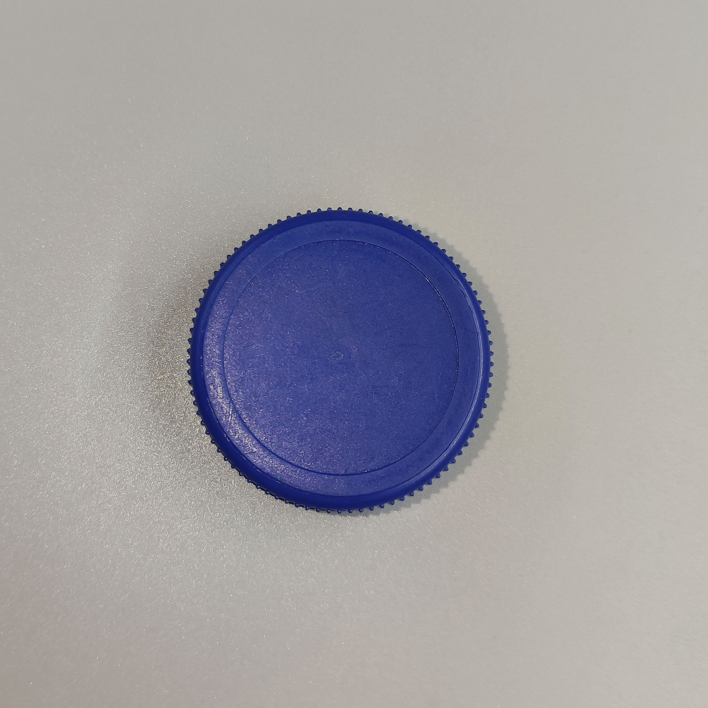 factory wholesale bottle caps  piece customized blue 33/410 plastic cap screw for bottle