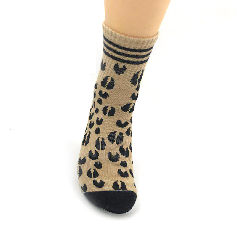 Men Combed Cotton Leopard Sublimation Custom Socks Print