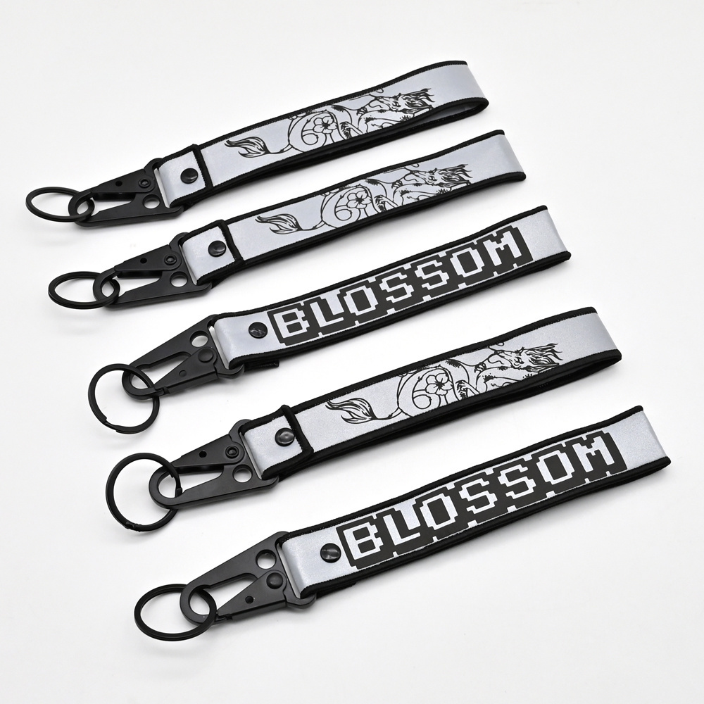 Promotional Gifts Custom Cheap Reflective Fabric Jet Tag Keychain Reflective Woven Keychain