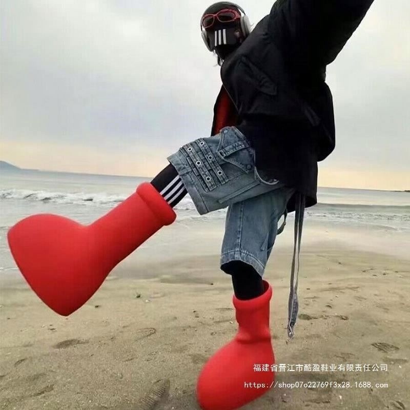 2023 Trending Astroboy Oversized Giant Bubble Foam Cartoon Astro Rubber Boy Men Boot Rain Women Kids Big Red Boots