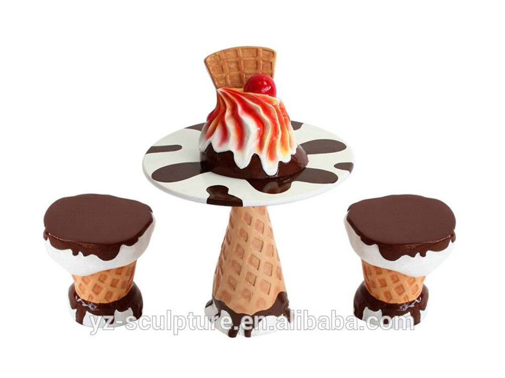 Outdoor Home Decoration Resin Christmas Ice Cream Chair And Desk Statue Fiberglass Ice Cream Chair Sculpture