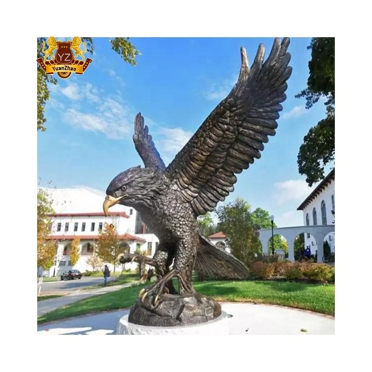 Outdoor Park Decoration Large Metal Animal Garden Eagle Sculpture Life Size Antique Brass Bronze Flying  Eagle Statue For Sale