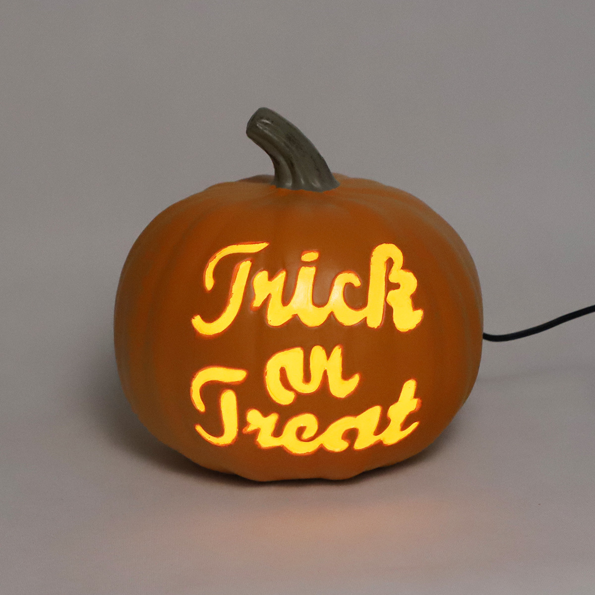 Cheap Trick Or Treat Halloween Garden Yard Decoration With Lights Shiny PP Material Big Pumpkin Sockets Available Custom