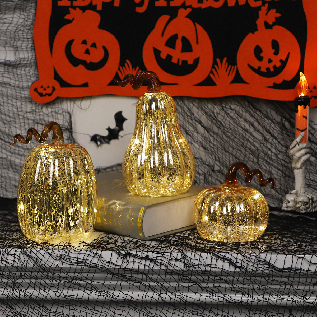 Wholesale Custom Colorful Handmade Craft Glass Pumpkin Shape Lights Ornaments Halloween Glass Pumpkin For Home Decorations