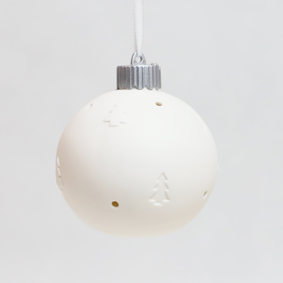 christmas decoration supplies ceramic ornaments hanging christmas ball led baubles wholesale