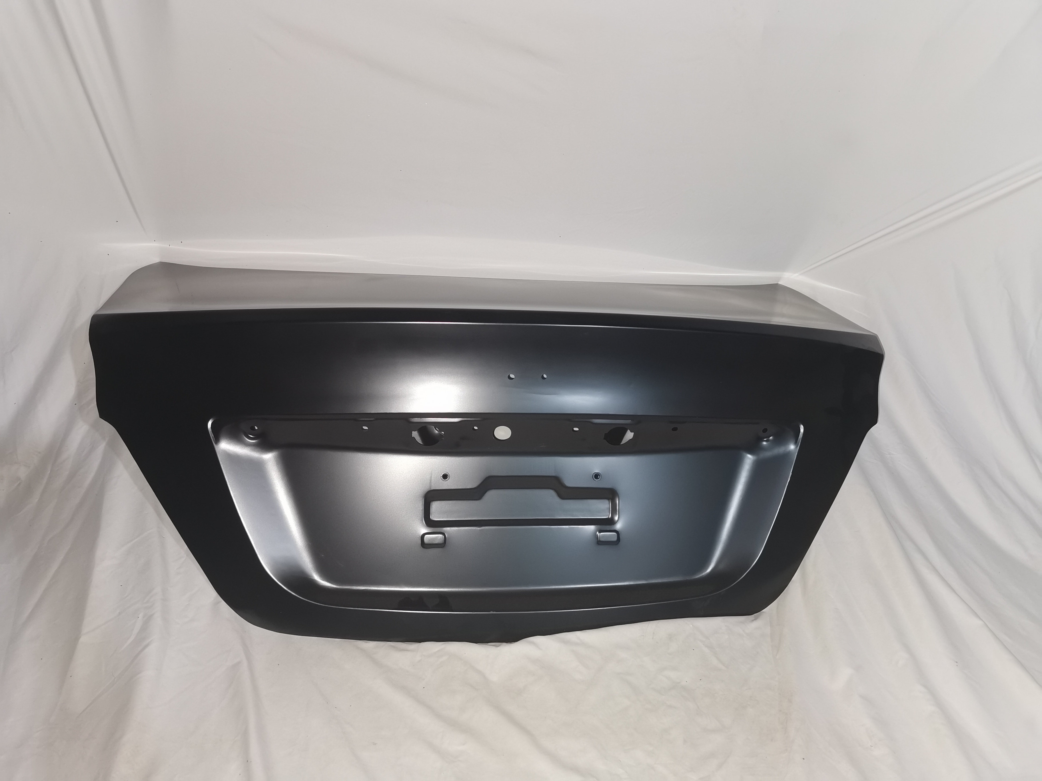 Iron Car Parts Tailgate Rear Cover No Hole Replce For Hy-undai Accent Verna Solaris 2013- Auto Panel Parts