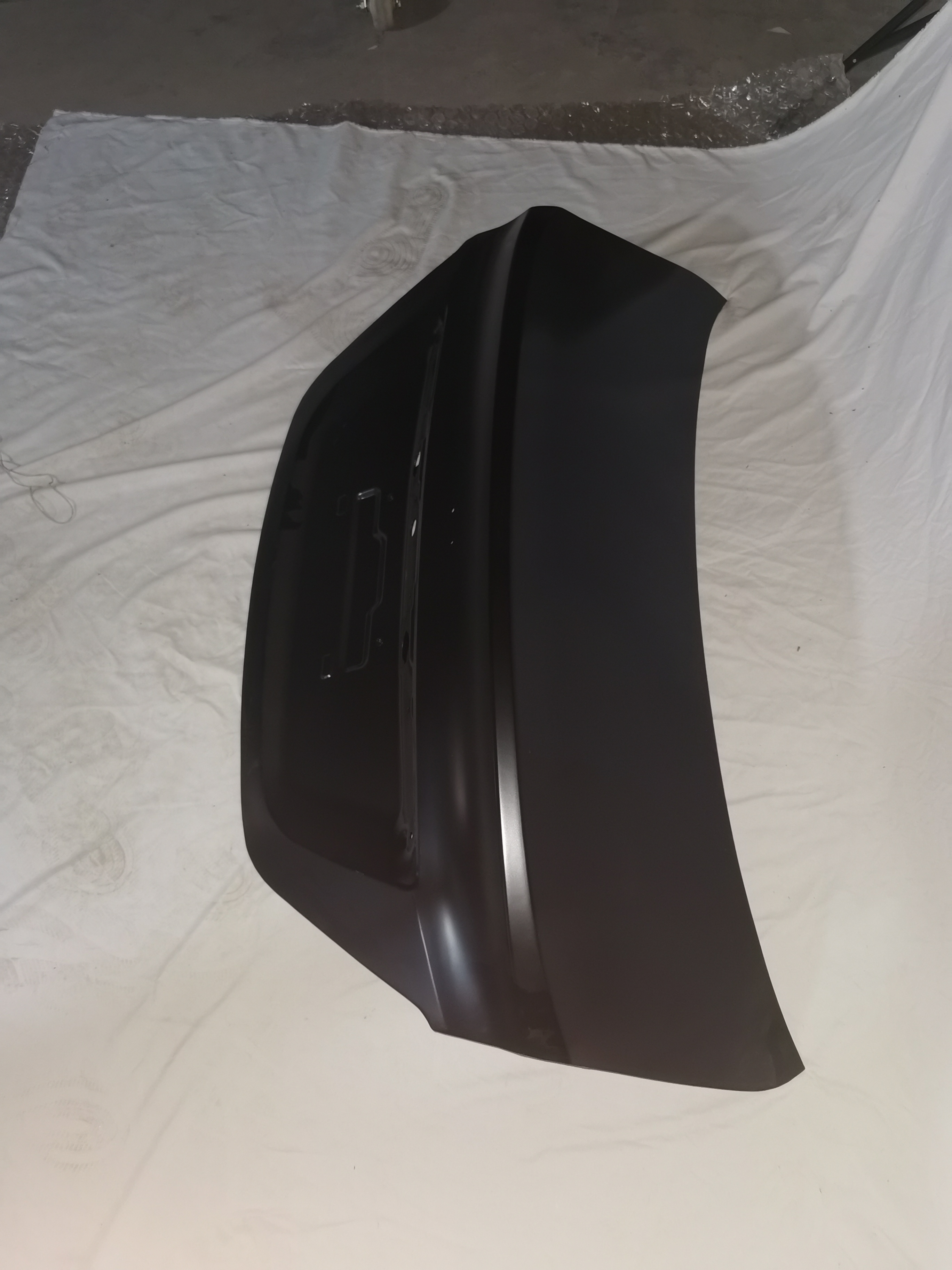 Iron Car Parts Tailgate Rear Cover No Hole Replce For Hy-undai Accent Verna Solaris 2013- Auto Panel Parts