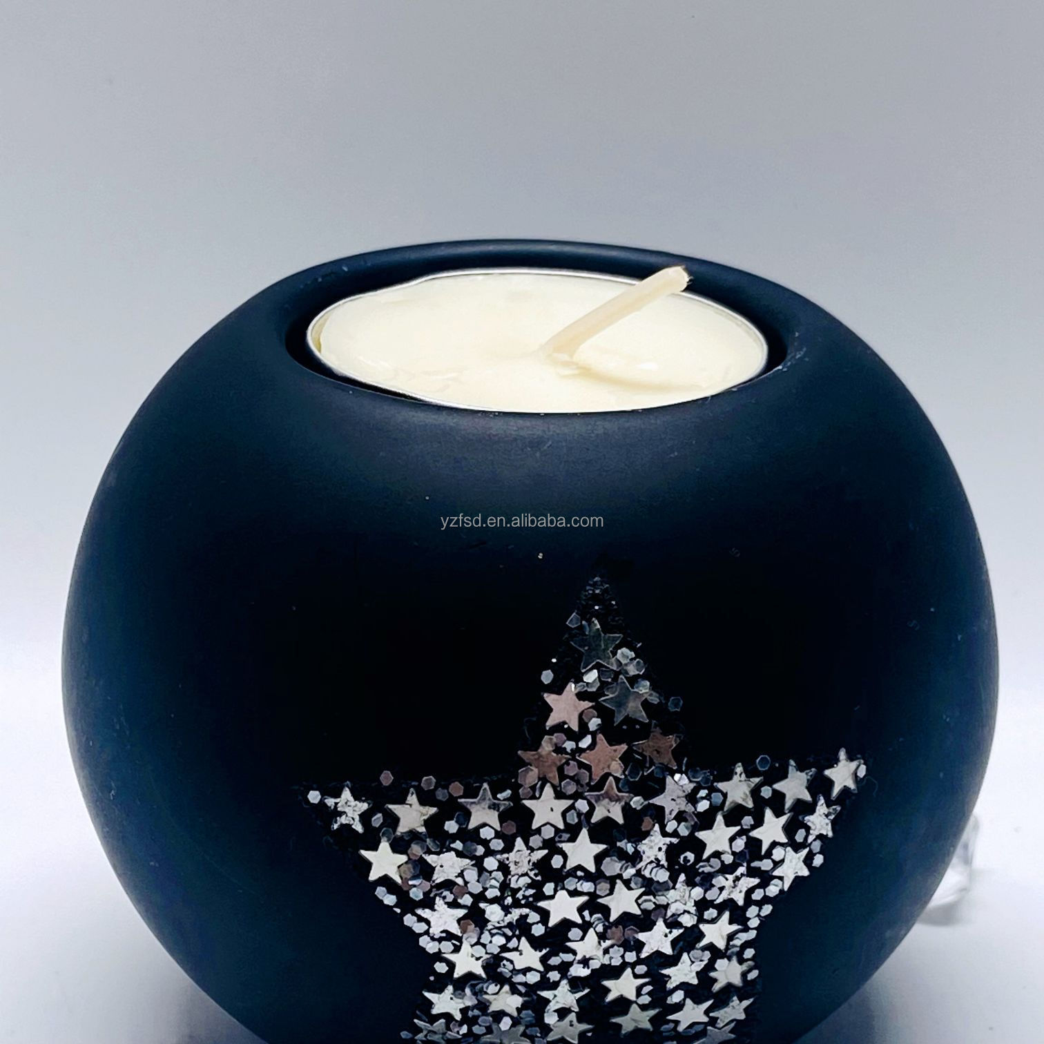 2024 Wholesale black  glass tealight candle holder glass votive candle holder with glittering silver star