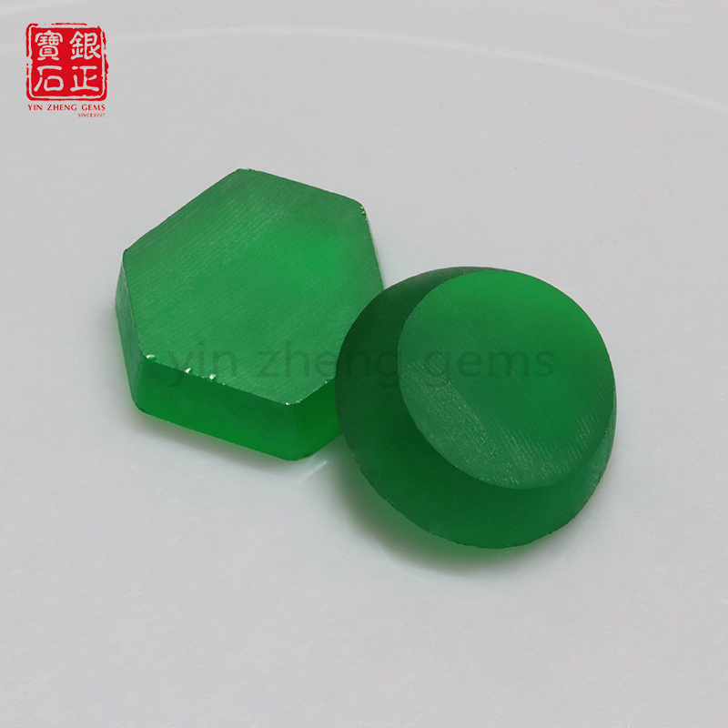 Hot sale loose green rough emerald rough yag green synthetic gemstone rough green jewelry