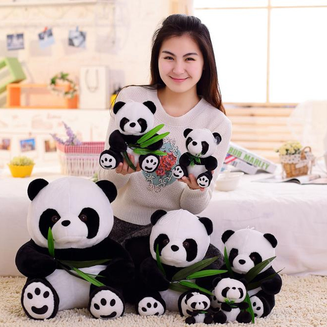 20cm Vivid Funny Panda with Bamboo Leaves Plush Toys Soft Cartoon Animal Black and White Panda Kids Gifts Stuffed Pendant Doll