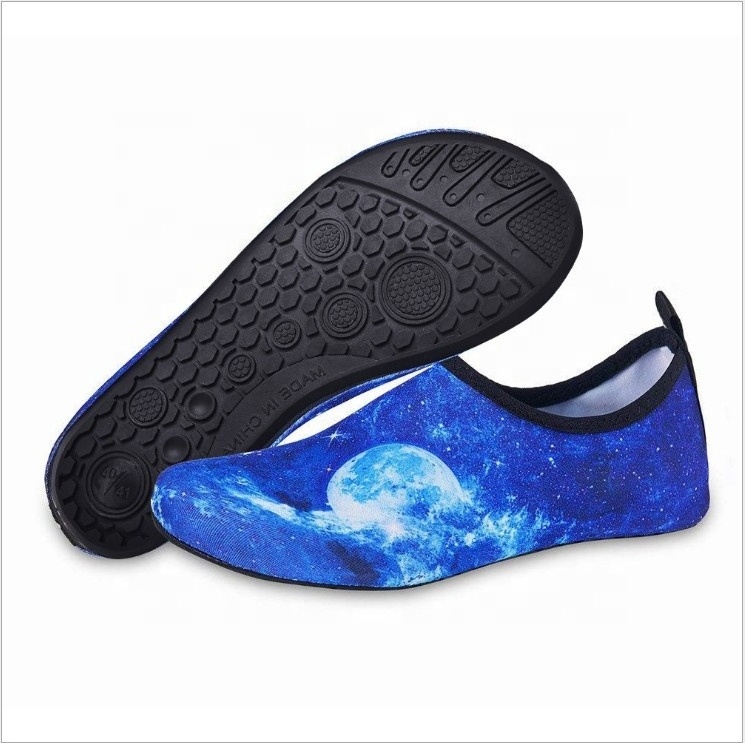 Beach Shoes Quick Dry Non-slip Diving Socks Swimming Pool Surfing Snorkeling Sock Swimming Fins Adult Flippers Water Shoes