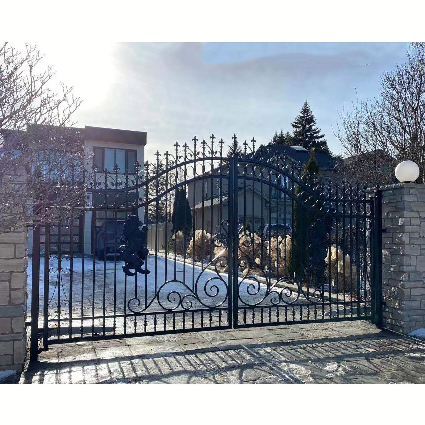 Factory Customized Luxury Aluminum Alloy Double-Door Villa Gate Aluminum Art Gate Precision Cast Aluminum Gate Entrance Door