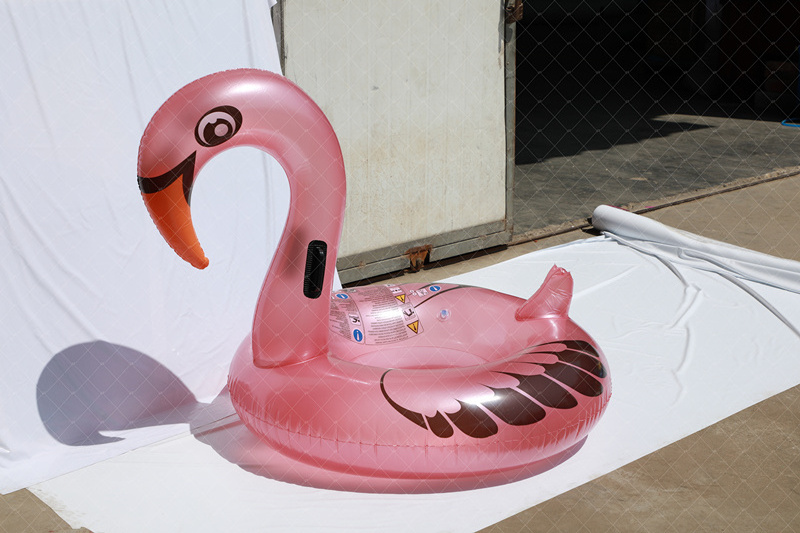 Kids Flamingo swim ring Inflatable Cup Holder Pool  Float For Adult Inflatable Beach Float Pool Toy