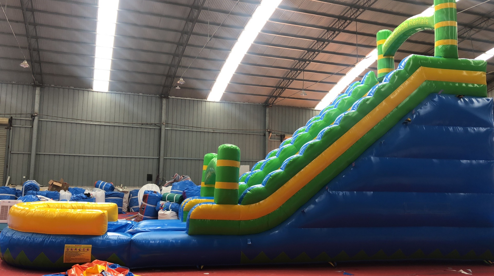 Giant outdoor blue and yellow Single staircase and slide inflatable bouncy slide with pool inflatable slide  jumping castle