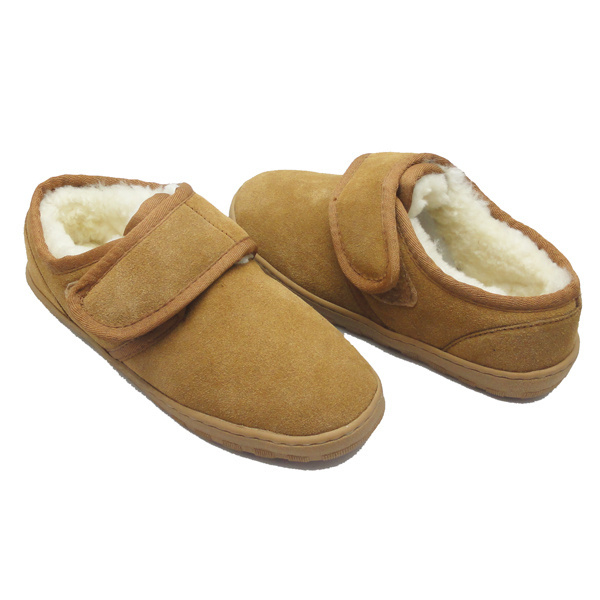 Women Extra Wide Width Adjustable Winter Warm Medical Diabetic Sheepskin Slippers Comfortable Indoor Outdoor Shoes